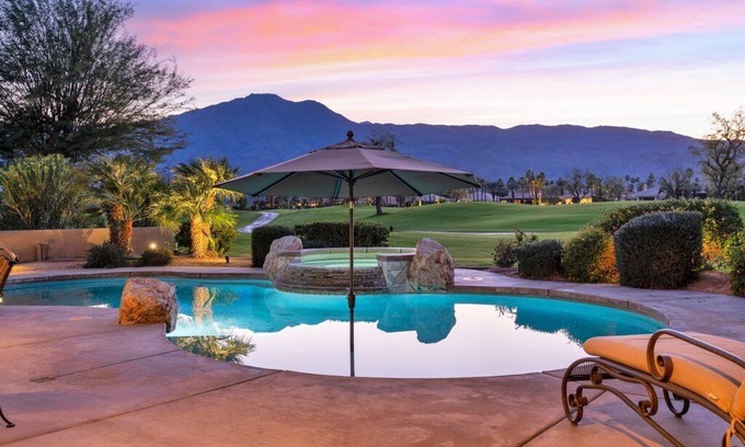 La Quinta House | Upscale West Facing Yard-Big Pool-4 Bed/4 Bath #068134