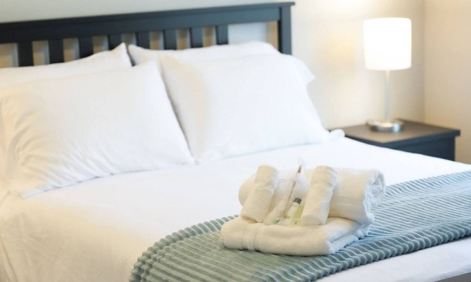 Villa Heights House | Uptown Charlotte 2BR Getaway