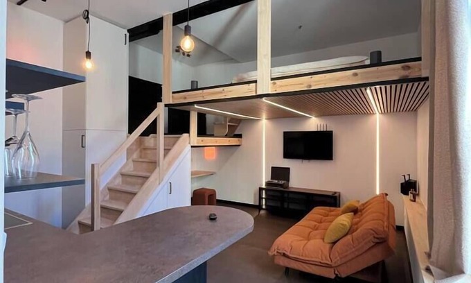 Mons Apartment | Urban Les Chartriers