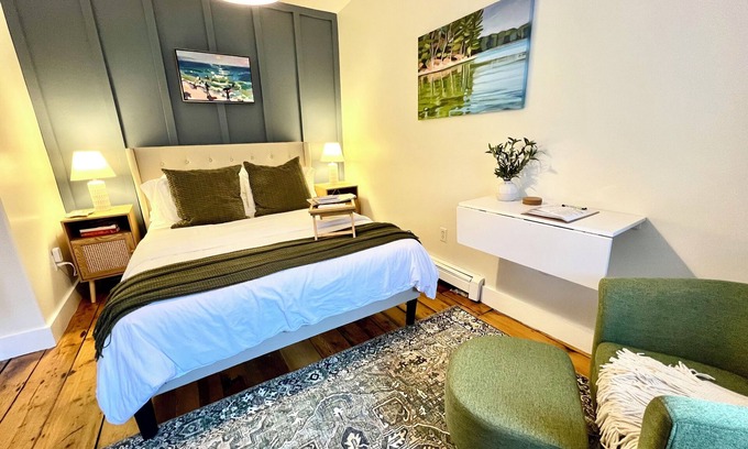 West End Apartment | Urban studio in an amazing, central location