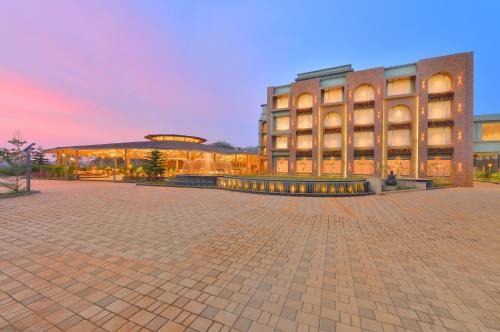 Pardi Hotel | Urbane By Treat Daman