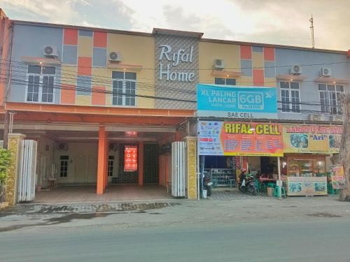 Tegal Hotel | Urbanview Hotel Rifal Home Tegal