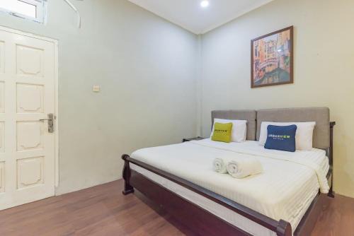 Cisarua Hotel | Urbanview Resort Botol Cisarua Puncak Bogor