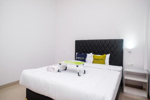 Klaten Selatan Hotel | Urbanview Syariah Loji Arum Stasiun Klaten by RedDoorz