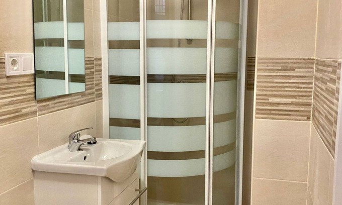 Moscardo Apartment | Usera Center/Mirasierra 1