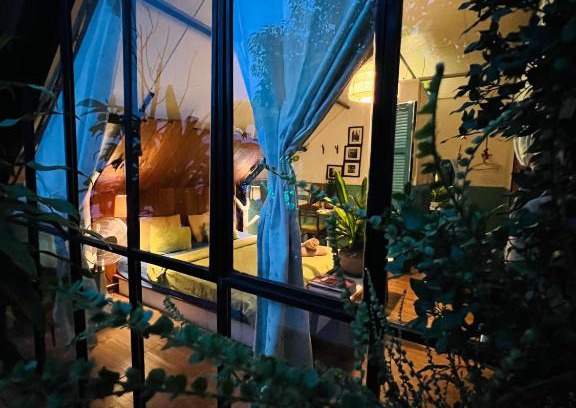 Con Son Hotel | Uyen's House