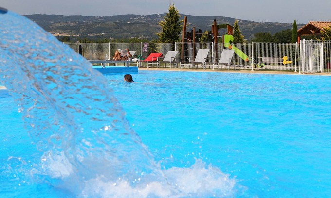 Chateauneuf-sur-Isere Apartment | Vacancéole - Résidence le Domaine du Lac