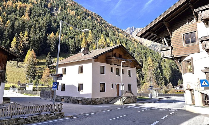 Sankt Leonhard im Pitztal House | Vacation home Gaugg by Interhome