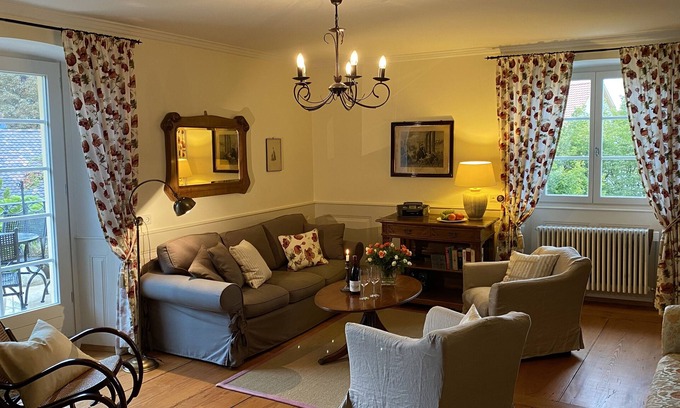 Laufen Apartment | Vacation apartment "Schöne Markgräflerin" in former winery from 1741