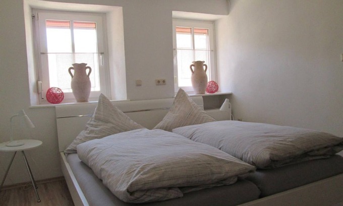 Neumagen-Dhron Apartment | Vacation apartment Rosengärtchen - Ferienwohnungen Schneider-Kettern