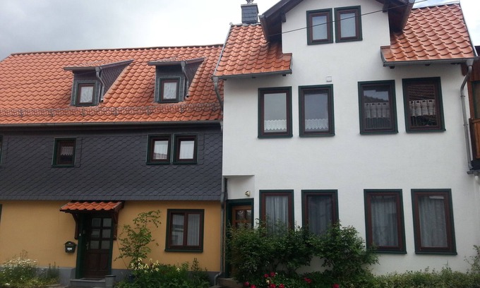 Wutha-Farnroda Apartment | Vacation apartment/apartment for 4 guests with 60m² in Wutha-Farnroda (123070)