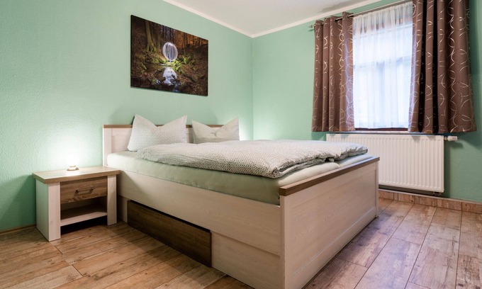 Unterweißbach Apartment | Vacation apartment/apartment for 6 guests with 90m² in Unterweißbach (162157)