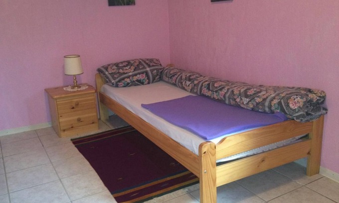 Bermel Bed & Breakfast | Vacation apartment 2 for 2-3 persons - Pension Eifelblick