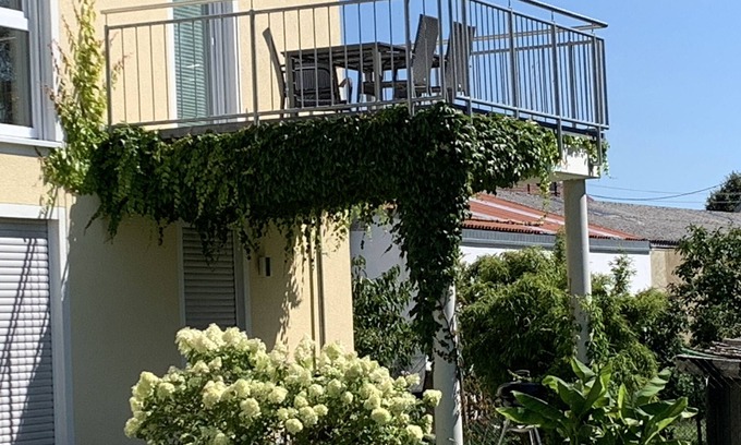 Aalen Apartment | Vacation apartment "4er" with 2 bedrooms for 4 persons, balcony