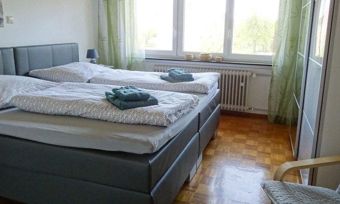 Asch Apartment | Vacation apartment, 75 sqm, 3 bedrooms, large balcony, max. 2-4 persons