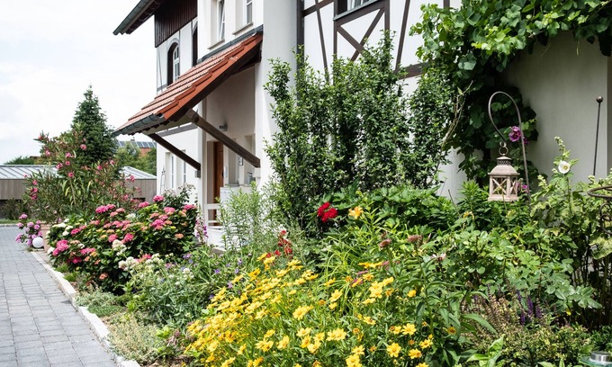 Kressbronn Apartment | Vacation apartment at Obstgut Willmann, quiet location with a view of Lake Constance