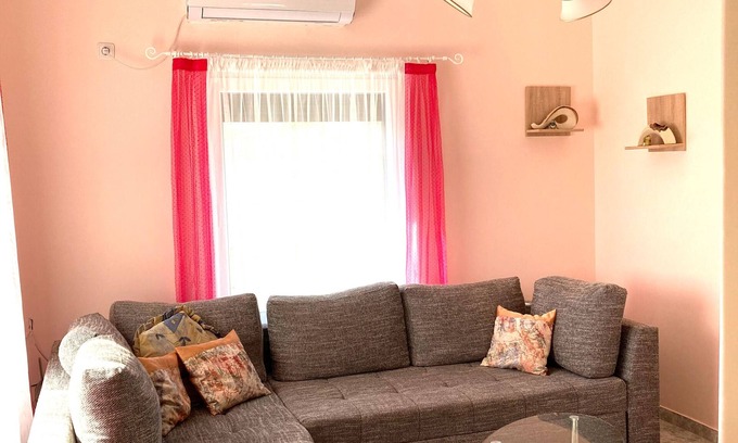 Kozichino Apartment | Vacation apartment/apartment for 5 guests with 60m² in Orizare (270516)