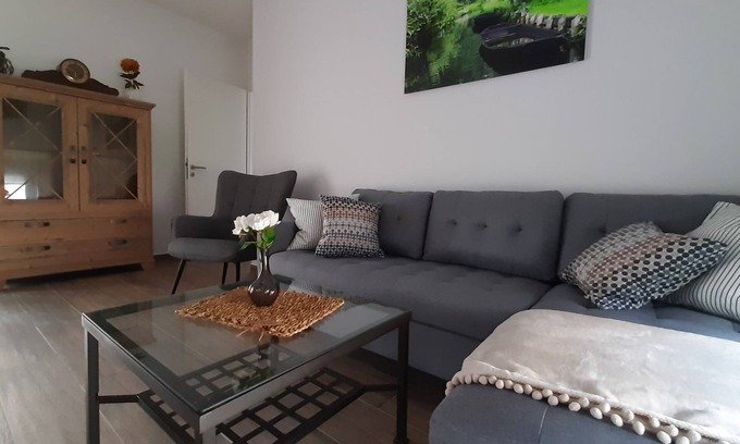 Schonwald Apartment | Vacation apartment Claudia kl. FW - Holiday home zur Eiche am Dorfanger