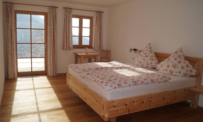 Samerberg Apartment | Vacation apartment Heuberg with 2 bedrooms, first floor, kitchen, terrace, 71 sqm