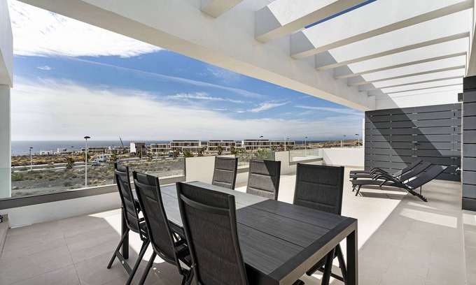 Los Gavilanes Apartment | Vacation Apartment 'Paraiso En Abades' with Sea View, Wi-Fi and Air Conditioning