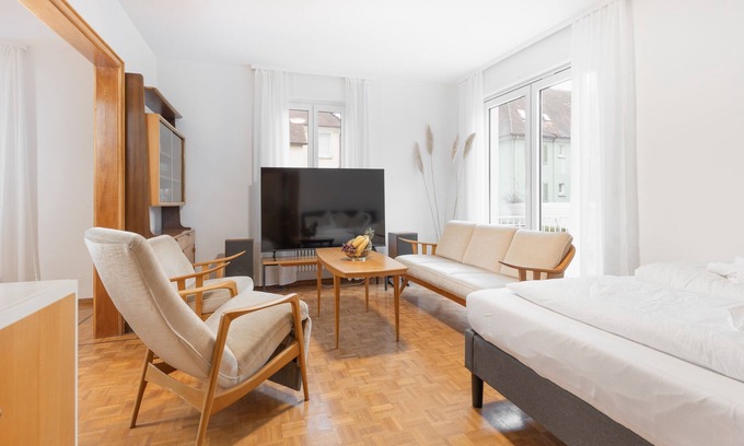 Radolfzell am Bodensee Apartment | Vacation apartment with 155sqm, 4 bedrooms, max. for 8 persons