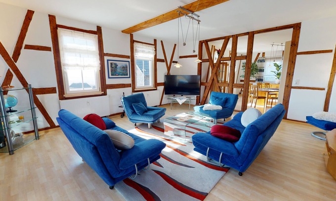 Sonneberg Apartment | Vacation apartment with 115 sqm living space on the first floor