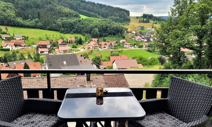 Busterbach Apartment | Vacation apartment with 90sqm, 2 bedrooms, max. 4 persons