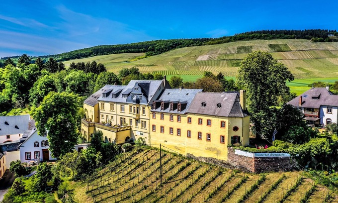 Maring-Noviand House | Vacation at the winery
