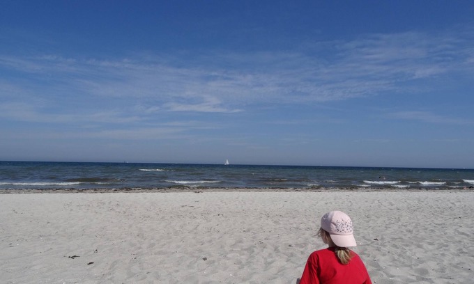 Pommerby Apartment | Vacation by the sea in a thatched house: WLAN free, garden, sauna from 2022, fireplace