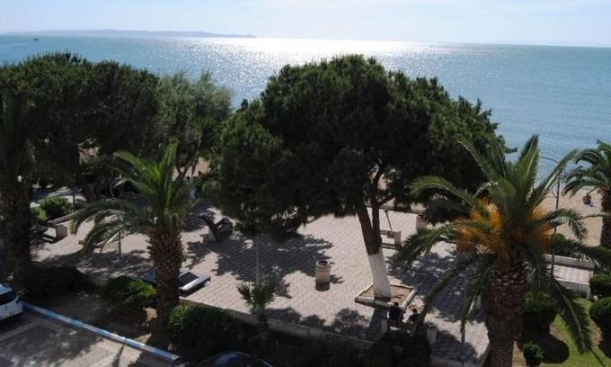 Marmara Apartment | Vacation Flat Near Seashore on Avsa Island
