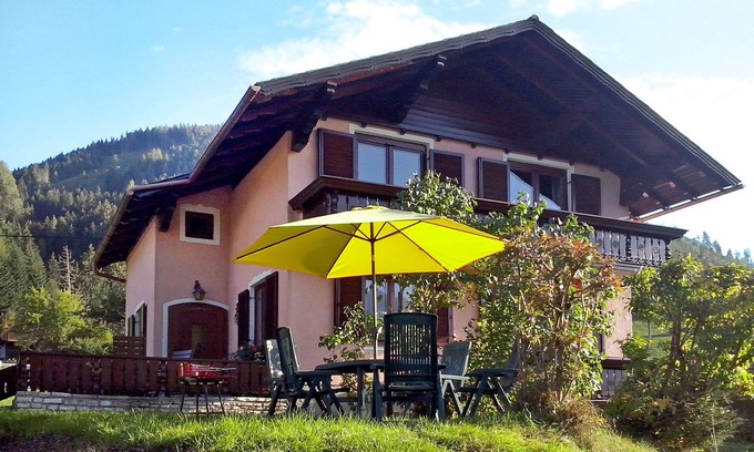 Oeblarn House | Vacation home Lux by Interhome