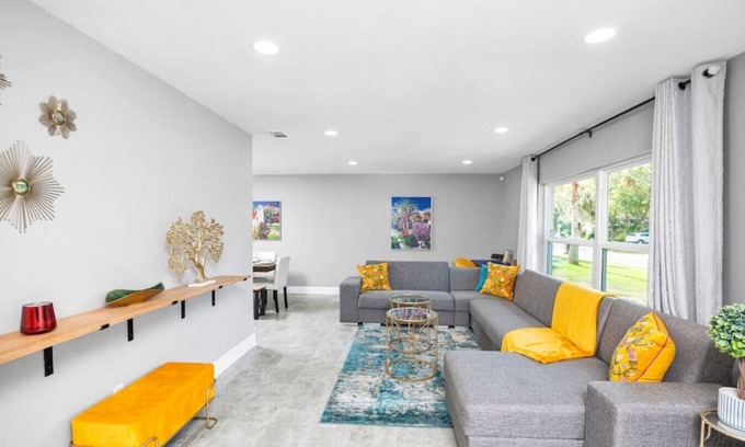 Winter Park House | Vacation Home away from home in Orlando