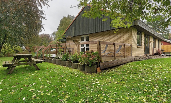 Goltoft House | Vacation Home "Nr 4 Goltoft-Schlei" with Wi-Fi, Garden & Terrace