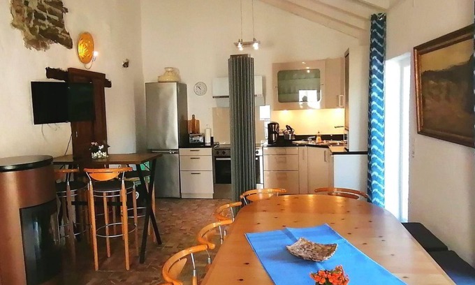 Zweifelscheid House | Vacation home Enztal (up to 14 persons) - South Eifel family and group vacation homes