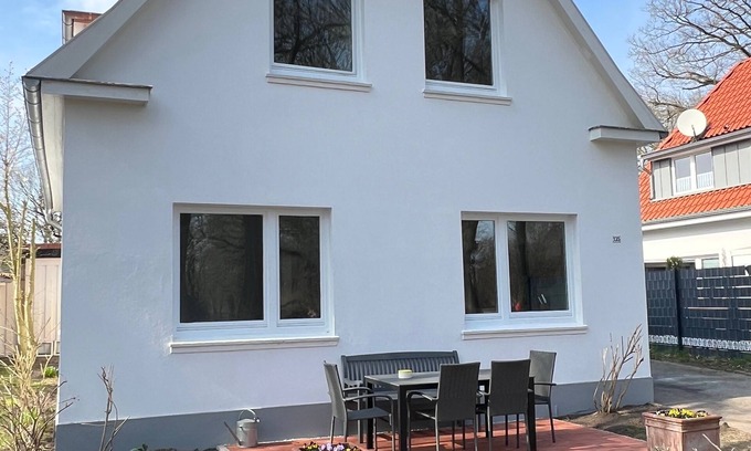 Etzhorn House | Vacation home for 7 guests with 160m² in Oldenburg (273622)