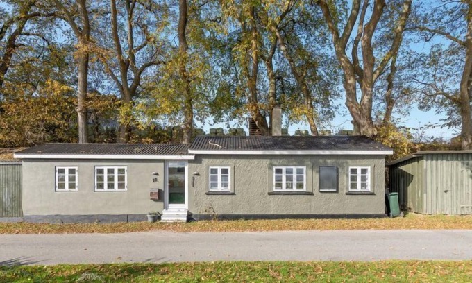 Bandholm House | Vacation home "Gunva" - 25m from the sea in Lolland, Falster and Mon in Bandholm - 2 persons, 1 bedrooms