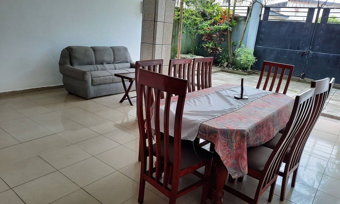 Douala House | Vacation home in the suburbs of Douala