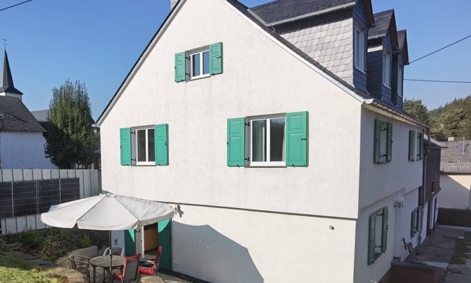 Bickenbach House | Vacation home Kaufmann-Geier - Holiday home, bathroom, WC, 3 bedrooms