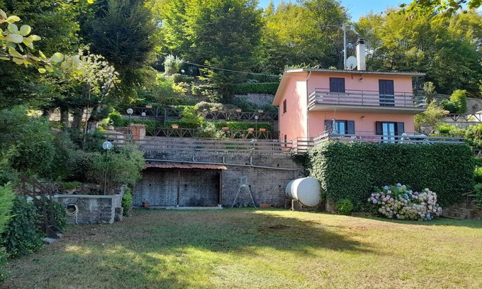 Serrone Ski Chalet | VACATION HOME LE TERRAZZE - STRUCTURE IN THE MOUNTAINS, WELCOMES PETS