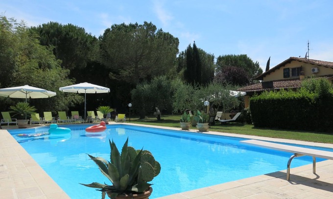 Pisa House | Vacation home Luisa by Interhome