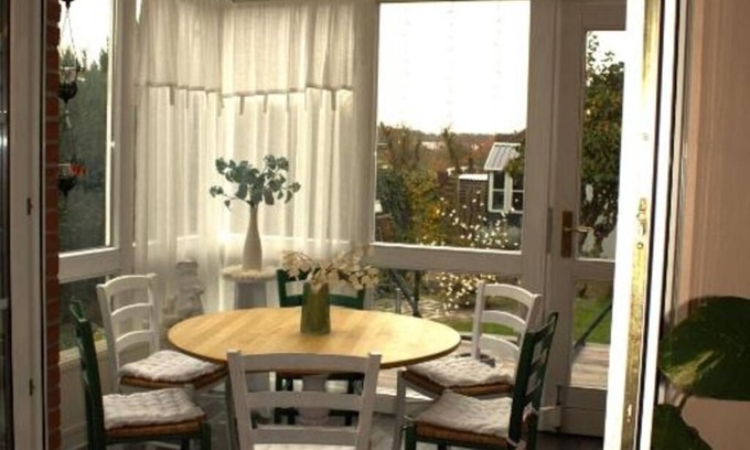 Rostock House | Vacation home Meerzeit near Warnemünde, family home, shopping center nearby