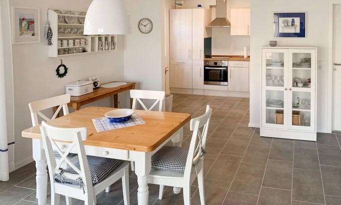 Ditzum House | Vacation home Rose by Interhome