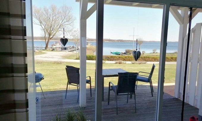 Bad Kleinen House | Vacation home Villa Seeblick - ABC223