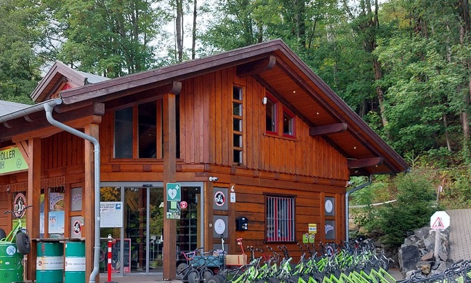 Braunlage House | Vacation home with garden for up to 21 people with sauna. Central and quiet in Braunlage