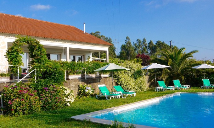 Rubiaes Villa | Vacation home with pool on the Portuguese Way of St. James