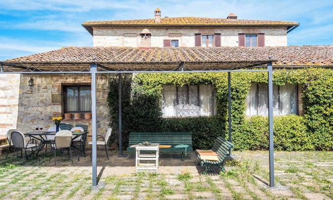 Ponte di Gabbiano House | Vacation Home "Casalino" with Shared Pool, Shared Garden & Wi-Fi