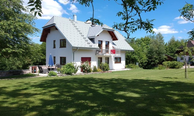 Holzschlag Apartment | Vacation loft, 100 sqm, 2 bedrooms, 1 open bedroom, balcony and terrace, max. 6 persons
