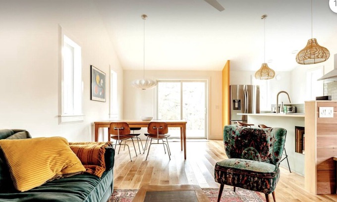 Mount Marion Cottage | VACATION Mod Cottage, Idyllic Setting & Every Amenity