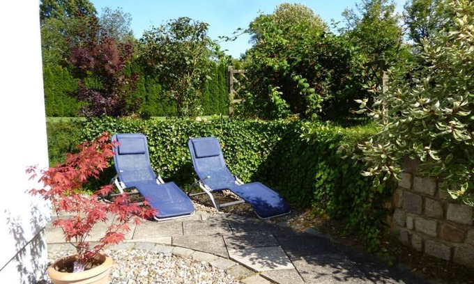Putnitz Apartment | Vacation on a large garden plot in beautiful nature near the Bodden