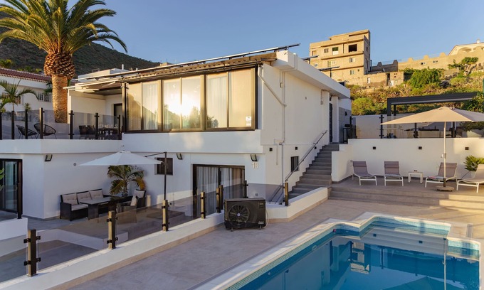 Arona Villa | Vacation Villa 'La Blanca' with Sea View, Wi-Fi and Air Conditioning
